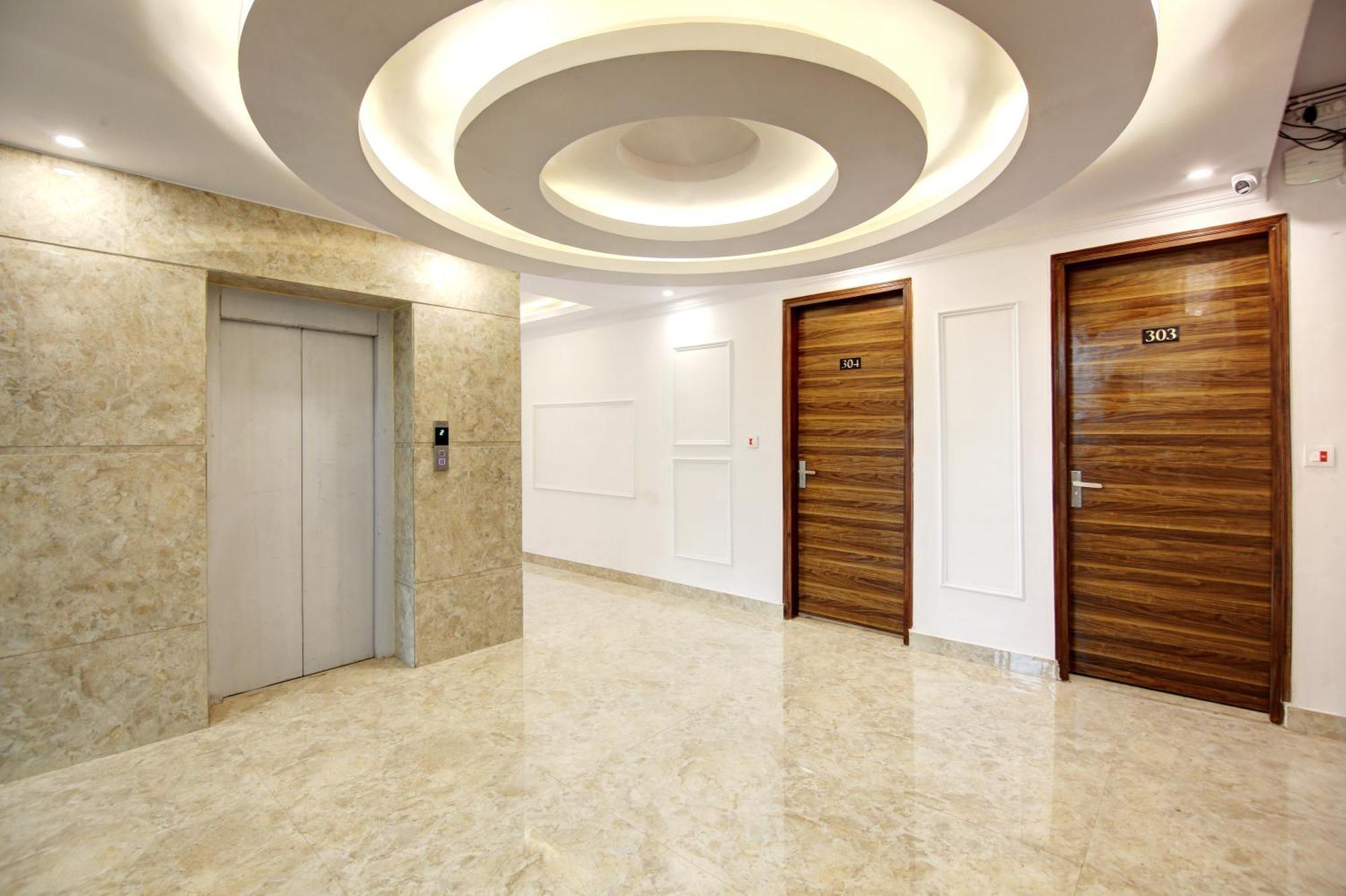 Hotel The Emporio Grand Near Vaishali Metro Station Ghaziabad Esterno foto